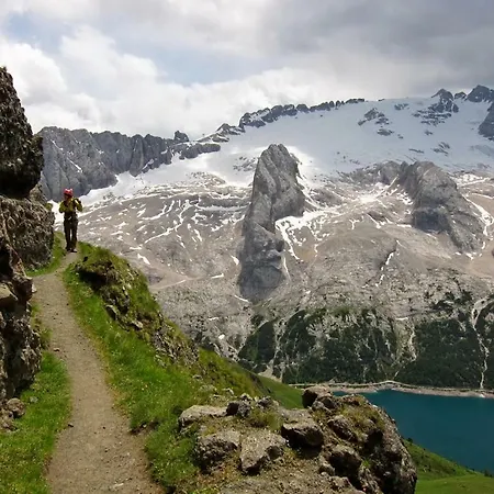 Szálloda Monte Civetta 3*